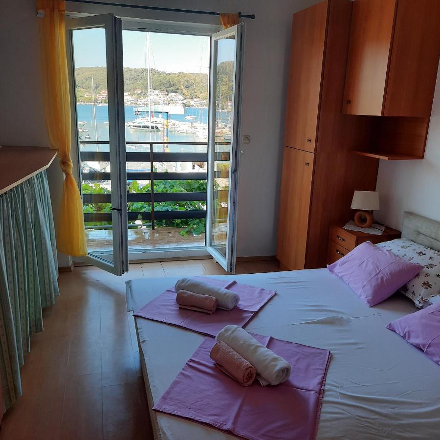 Apartments Bojana Rab Супетарська Драґа Екстер'єр фото