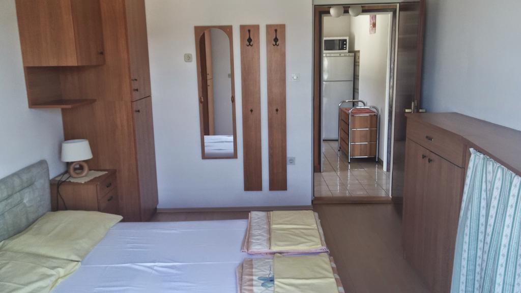 Apartments Bojana Rab Супетарська Драґа Номер фото